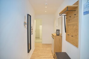 Interior - Modern vacation apartment with WLAN and terrace - only 230 m to the beach in Grömitz (Grömitz)
