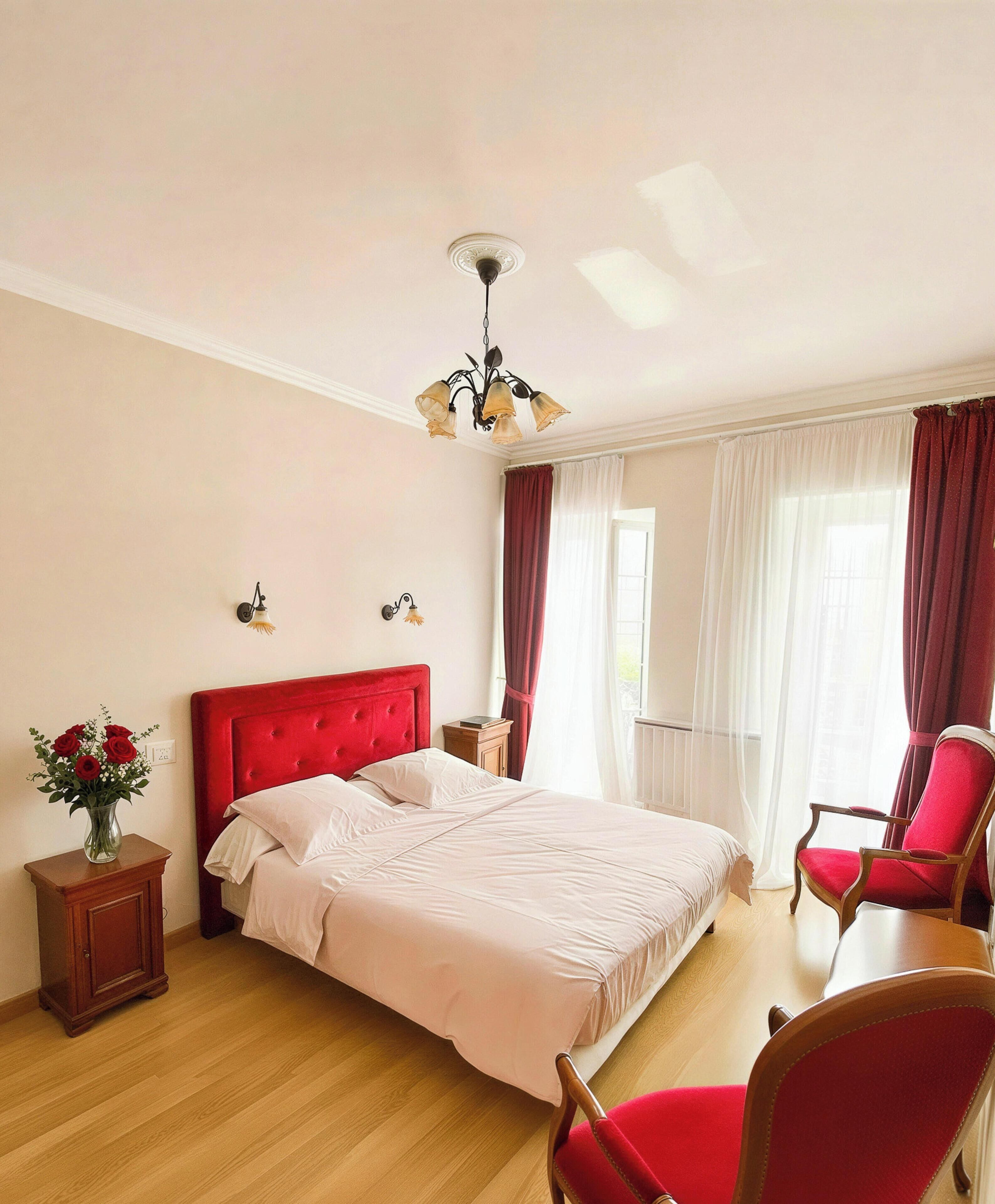 Comfort Suite, Balcony, City View | Blackout drapes, free WiFi