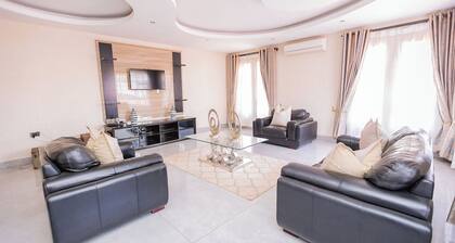 A timeless elegance, modern comfort B&B, nestled in a picturesque, leafy suburb.