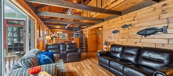 Bass Bay Getaway | Lakefront Family Cottage