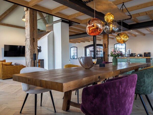 Dining - Barn 1746 - Unique luxury apartment for 8 people (Tating)
