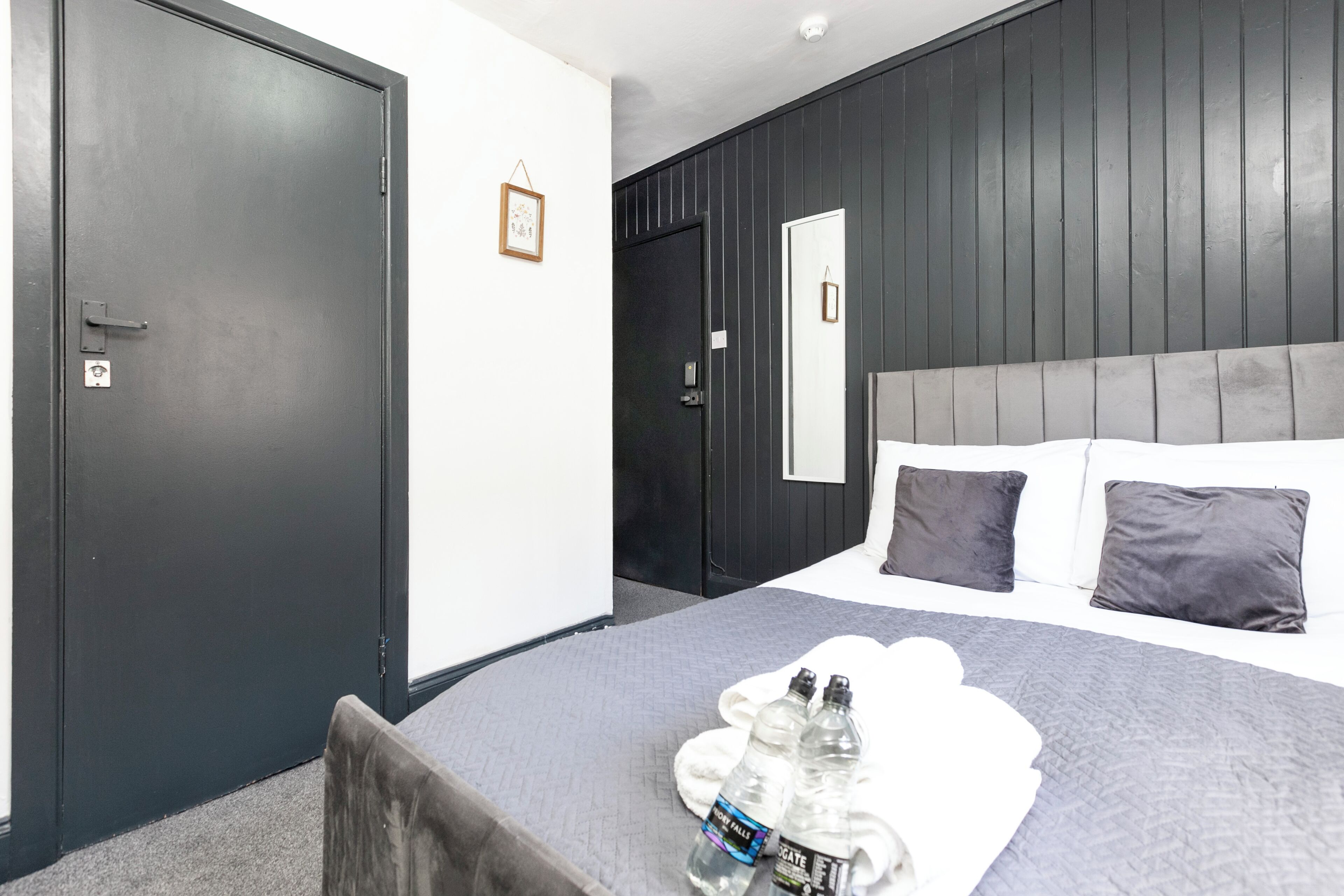 標準雙人房 | 免費 Wi-Fi