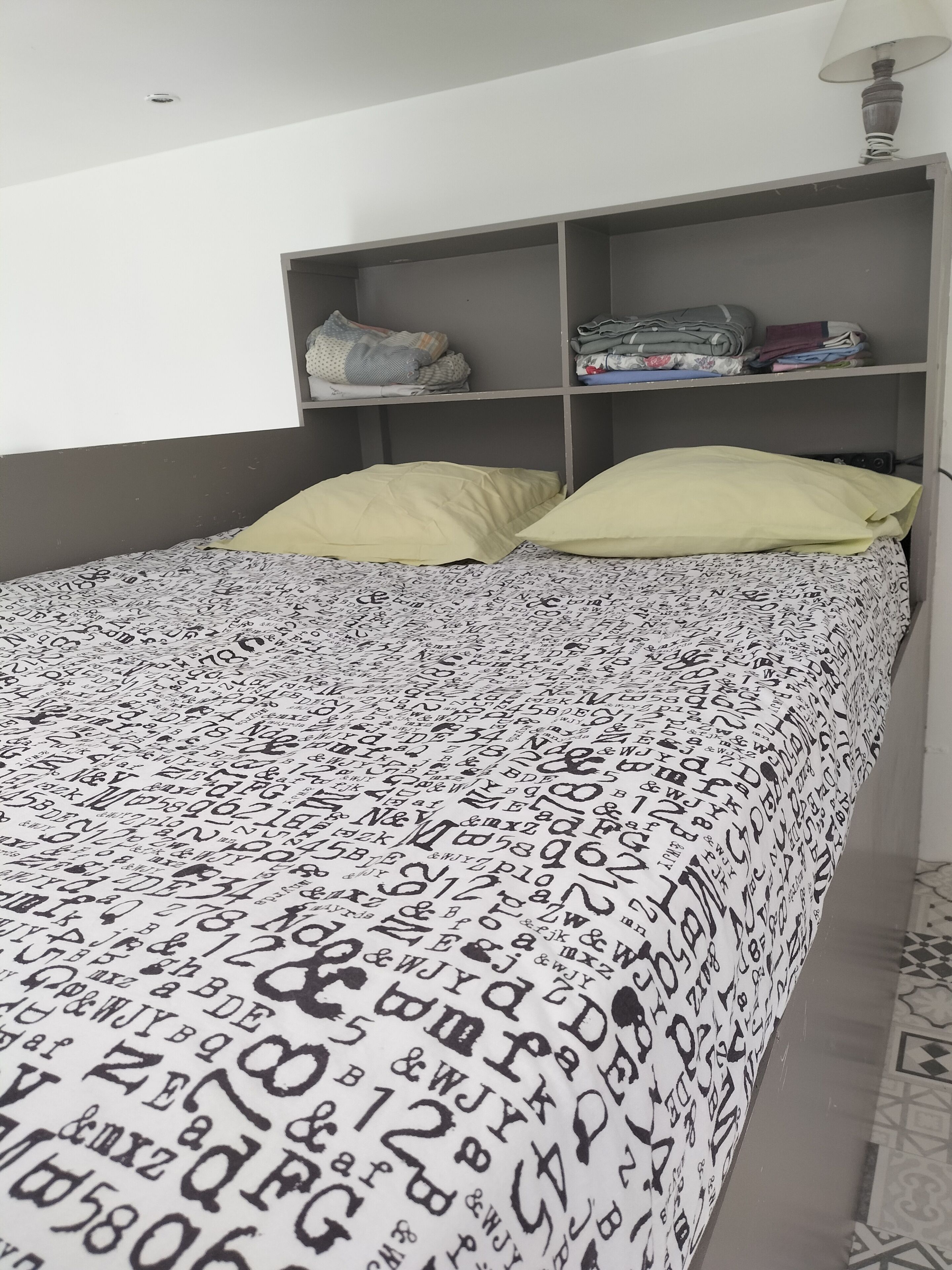 Bügeleisen/Bügelbrett, Bettwäsche