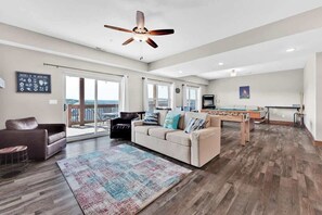 House - Hooked on Branson Cove - Pool Hot Tub Fireplace (Hollister)