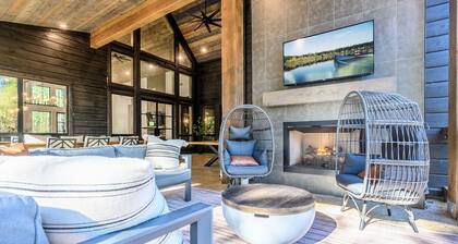 Cabin - Near Black Mountain