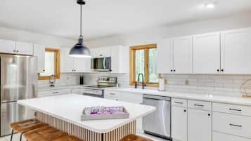 Nhà | 6 phòng ngủ