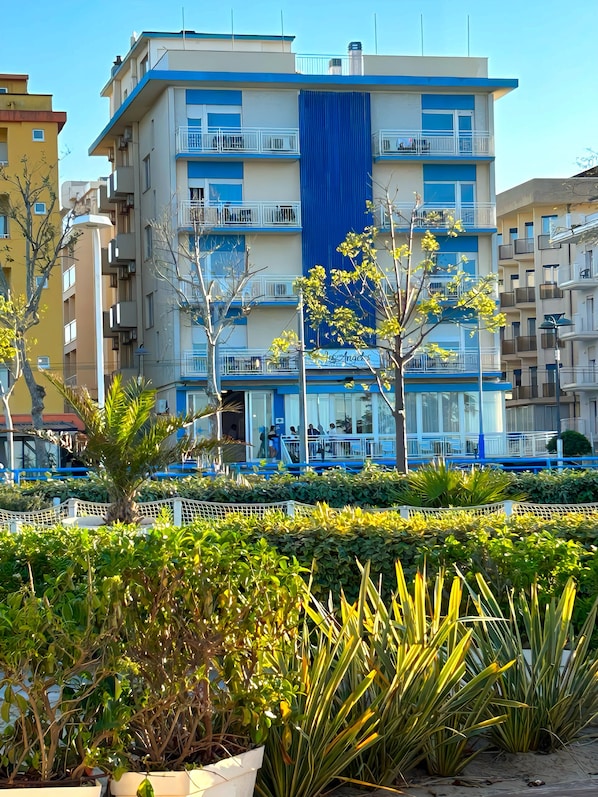 Unclassified image, 1 of 25, button - Hotel Los Angeles - Frontemare (Riccione)