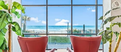 Studio | 1 bedroom, Internet