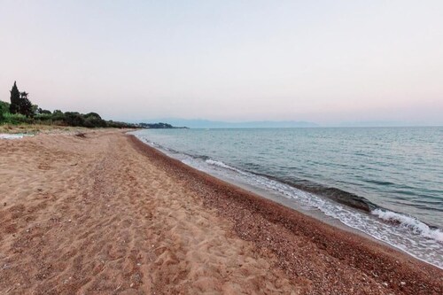 Seaheaven House A2 - Beachfront Nest Memi Koroni
