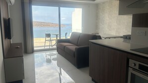 Unclassified image, 3 of 10, button - Gorgeous 1 Bedroom Sea View Apartment (San Pawl il-Baħar)