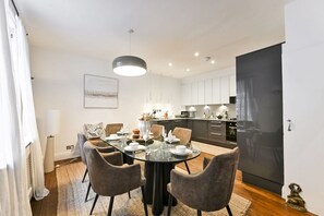 Dining - Argyl | Phillimore Walk 5 Bed Townhouse (Greater London)