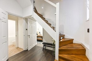 Interior - Argyl | Phillimore Walk 5 Bed Townhouse (Greater London)
