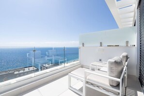 Property grounds - Exclusive Luxury Villa · Pool, Jacuzzi and Beach (Almuñécar)