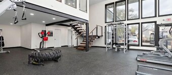 Modern Comfort in Hillcrest