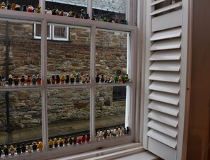 Interior - Wellington (Rye)