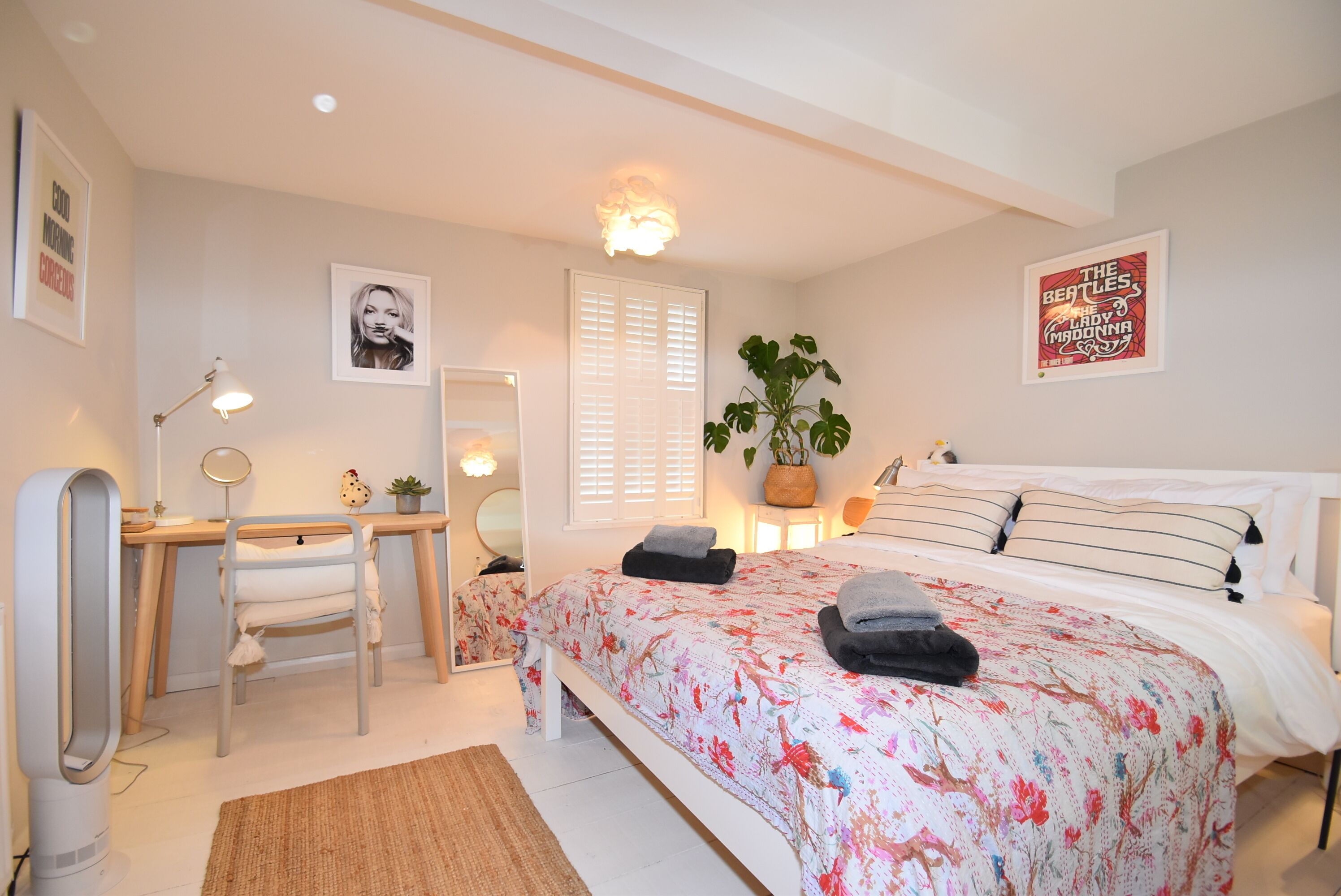 Classic Cottage | Iron/ironing board, free WiFi