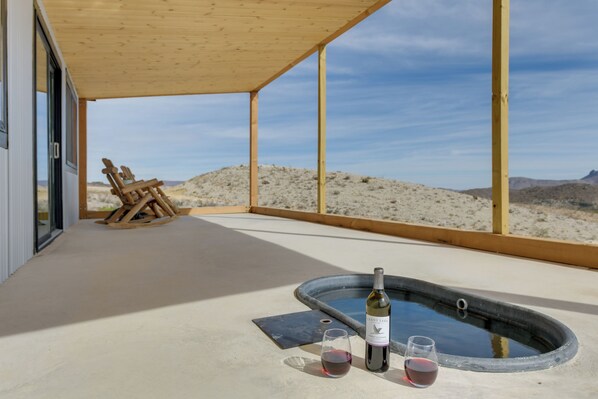 Interior - K9 Friendly! 'deagle Ranch' in Big Bend Region (Terlingua)