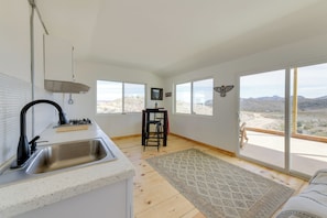 Interior - K9 Friendly! 'deagle Ranch' in Big Bend Region (Terlingua)