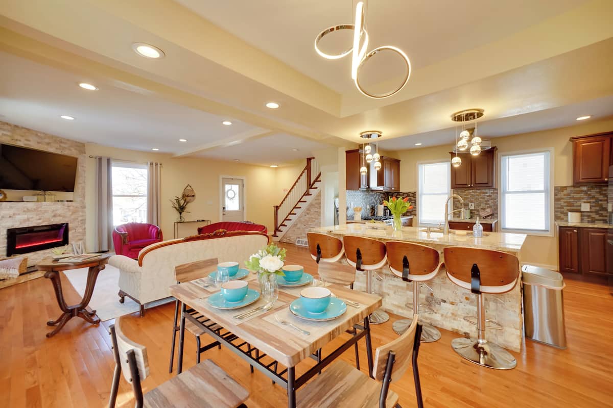 House (3 Bedrooms) | Front of property