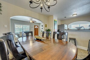 單棟房屋 (4 Bedrooms) | 內部
