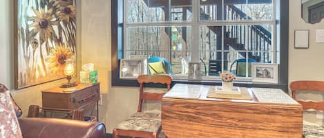 Apartment (0 Bedroom) | Interior