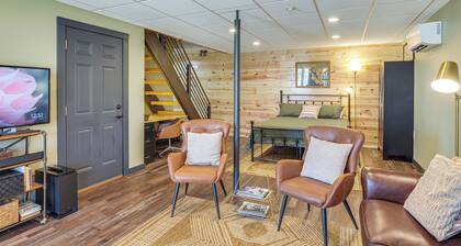 10 Mi to Downtown Clarksville: Studio w/ Patio!