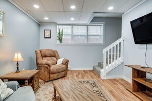 Apartment (2 Bedrooms) | Interior - Downtown Casper Gem! Super Walkable Apartment (Casper)