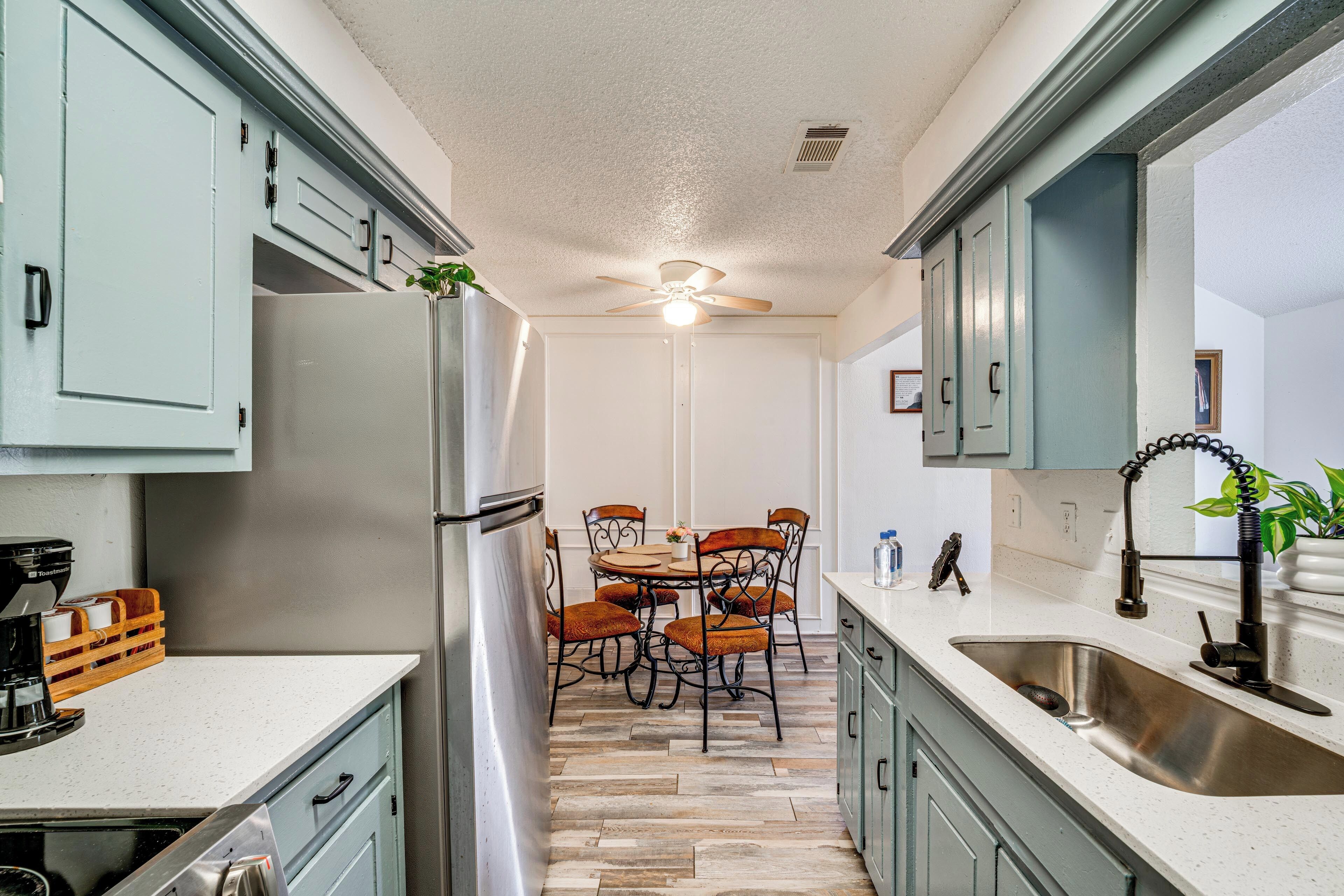 House (2 Bedrooms) | Interior