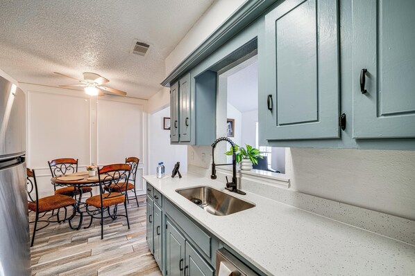 Nhà (2 Bedrooms) | Nội thất