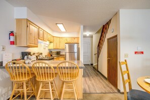 Interior - 3 Mi to Winter Park Slopes! Unit w/ Pool & Hot Tub (Winter Park)