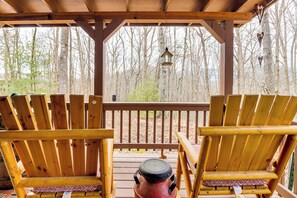 Interior - Private Trail & Large Porch! 2-acre Murphy Retreat (Murphy)