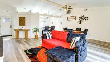 House (2 Bedrooms) | Interior