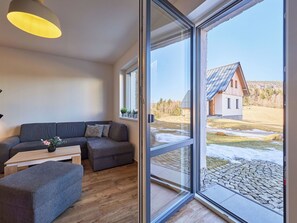Fernseher, Kamin