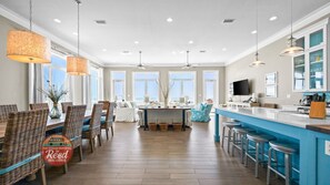 Dining - Beautiful Large Beach Front Property W/ Private Pool - 6 Br 5.5 Ba (Gulf Shores)