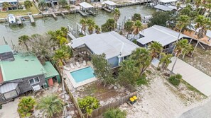 Exterior - 4 Br 3 Ba - Bay Front Property W/ Private Pool (Gulf Shores)