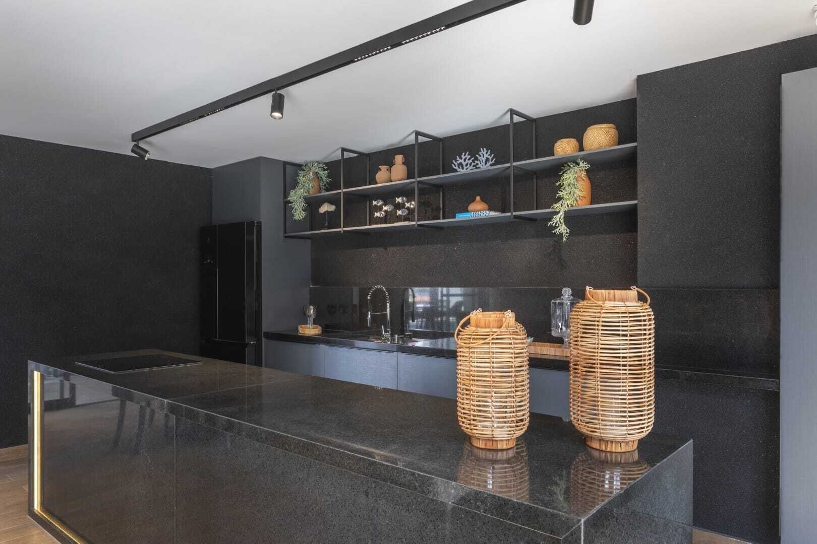 Micro-ondas, fogão, cooktop, lava-louças