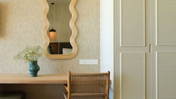 Minibar (some free items), in-room safe, blackout drapes