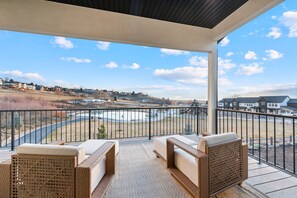 Property grounds - Deer Valley Modern 5br5ba Sleeps 16, HotTub-Views (Heber City)