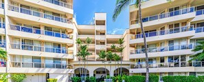 Exterior - Maui Banyan #Q-109A Studio Garden View, A/C, Great Location Near Kam Beach II (Kihei)