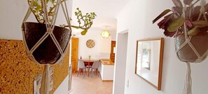 Luokittelematon kuva, 5 kautta 27, painike