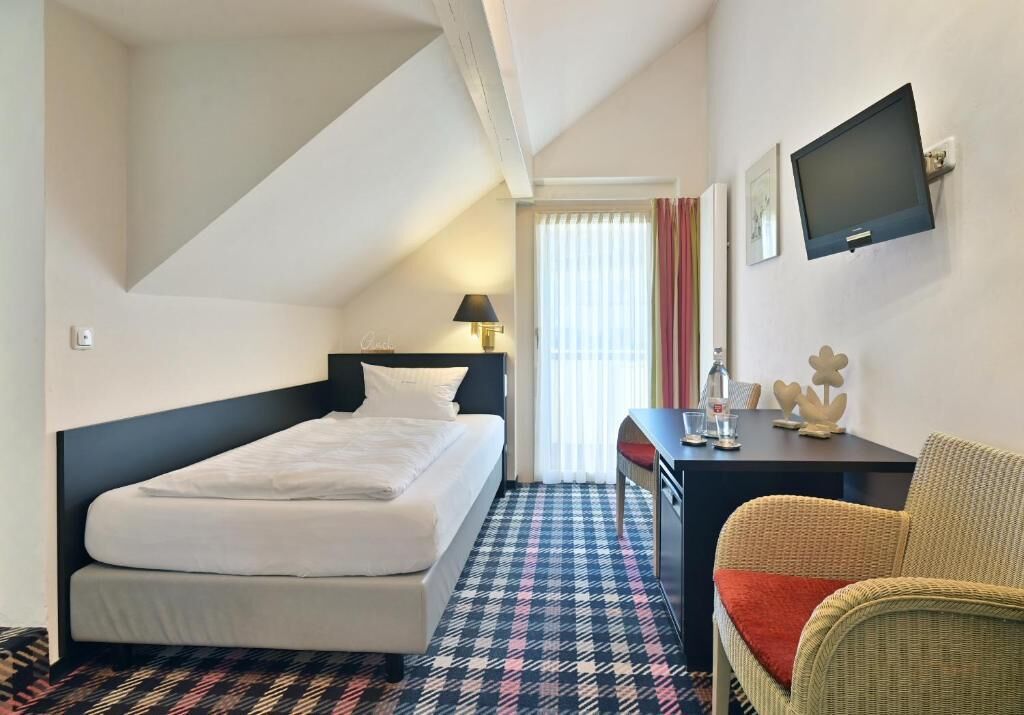 Kamar Single Basic, balkon