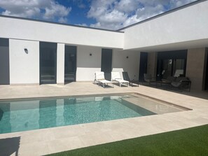 Oklassificerad bild, 5 av 37, knapp