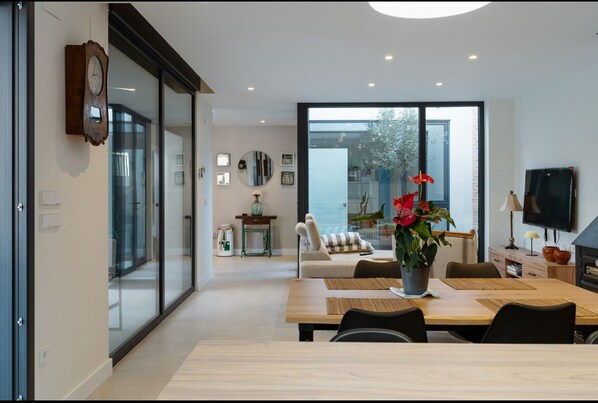 Oklassificerad bild, 1 av 37, knapp