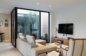 Oklassificerad bild, 2 av 37, knapp