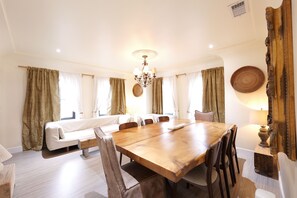 Casa, 4 camere da letto | Ristoranti