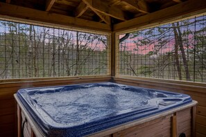 Rumah, 1 kamar tidur | Bathtub spa indoor