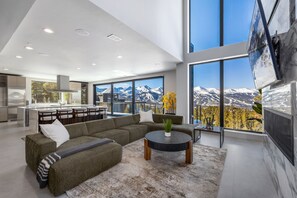 House, 6 Bedrooms | Living area - Bunker Hill Estate 6 Bedroom Home (Breckenridge)