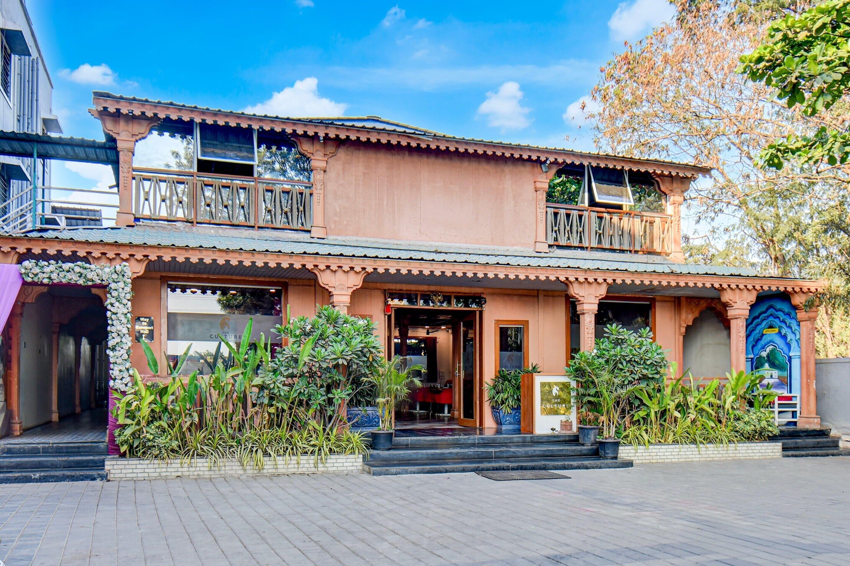 House | Bahagian luar