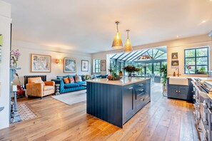 Living area - Stunning English country house in rural Kent (Eastry)