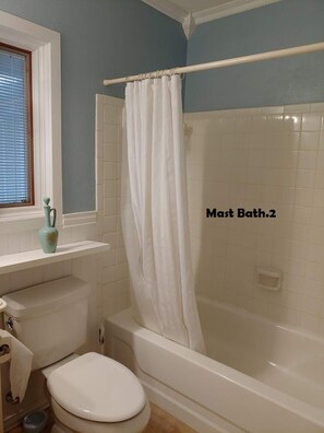 Hair dryer, towels, toilet paper - Cozy 2-bedroom house, close to beaches, restaurants and lots of activities (New Port Richey)